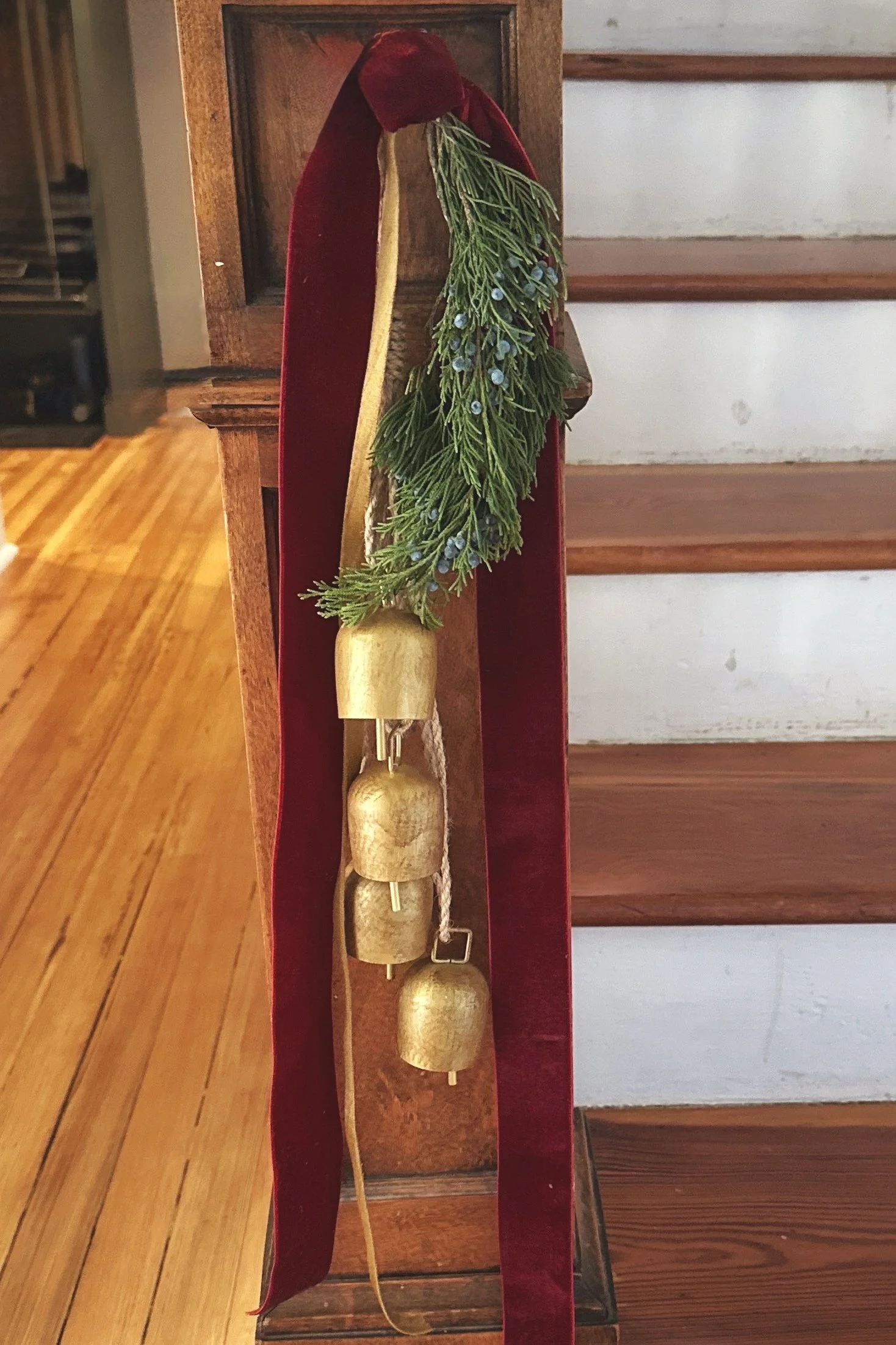 staircase_banister-bells-2x3_DETAIL.jpg