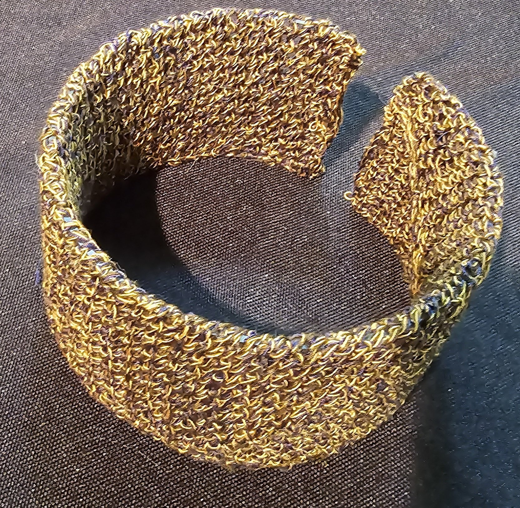Counterpoint

Counterpoint is a one-of-one wearable work composed through the interplay of color, texture, and pattern. Its palette and construction allow it to stand independently while naturally finding relationships with other KAMILLEON works.

Th