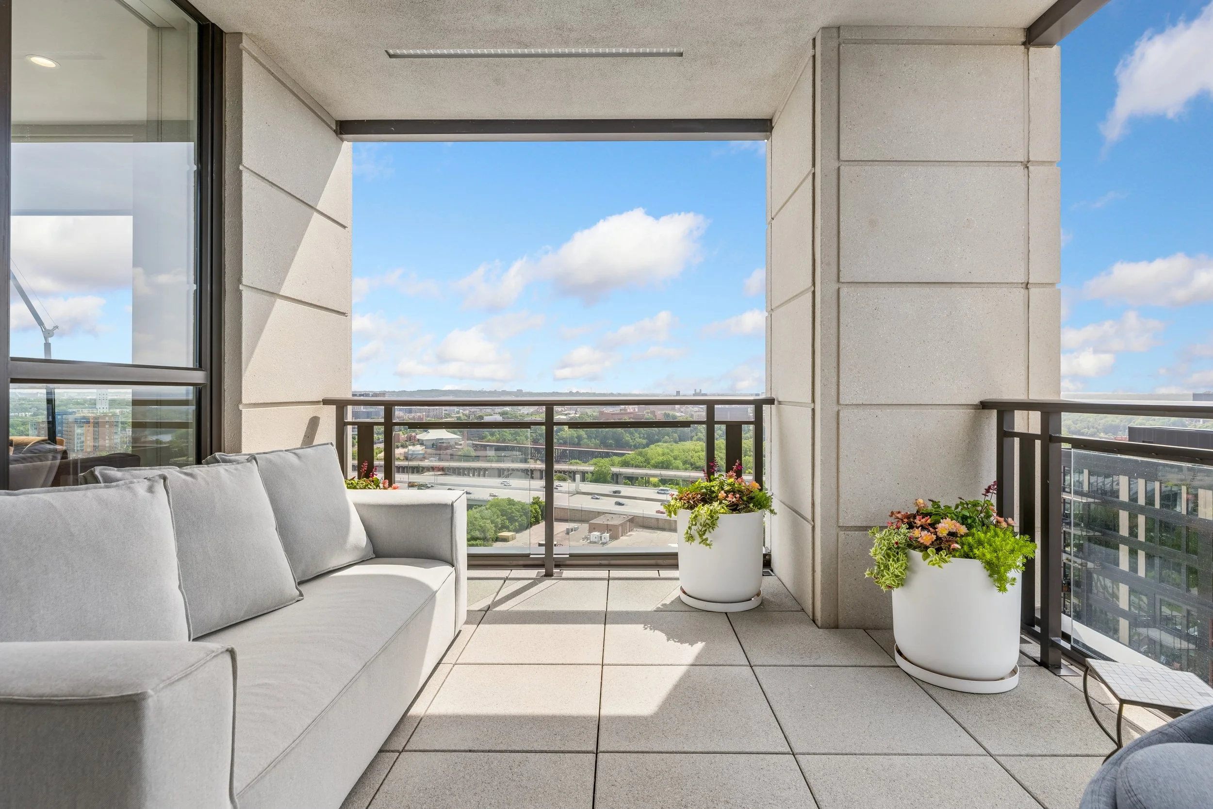 1111 West River Parkway - Spacecrafting - 0028.jpg
