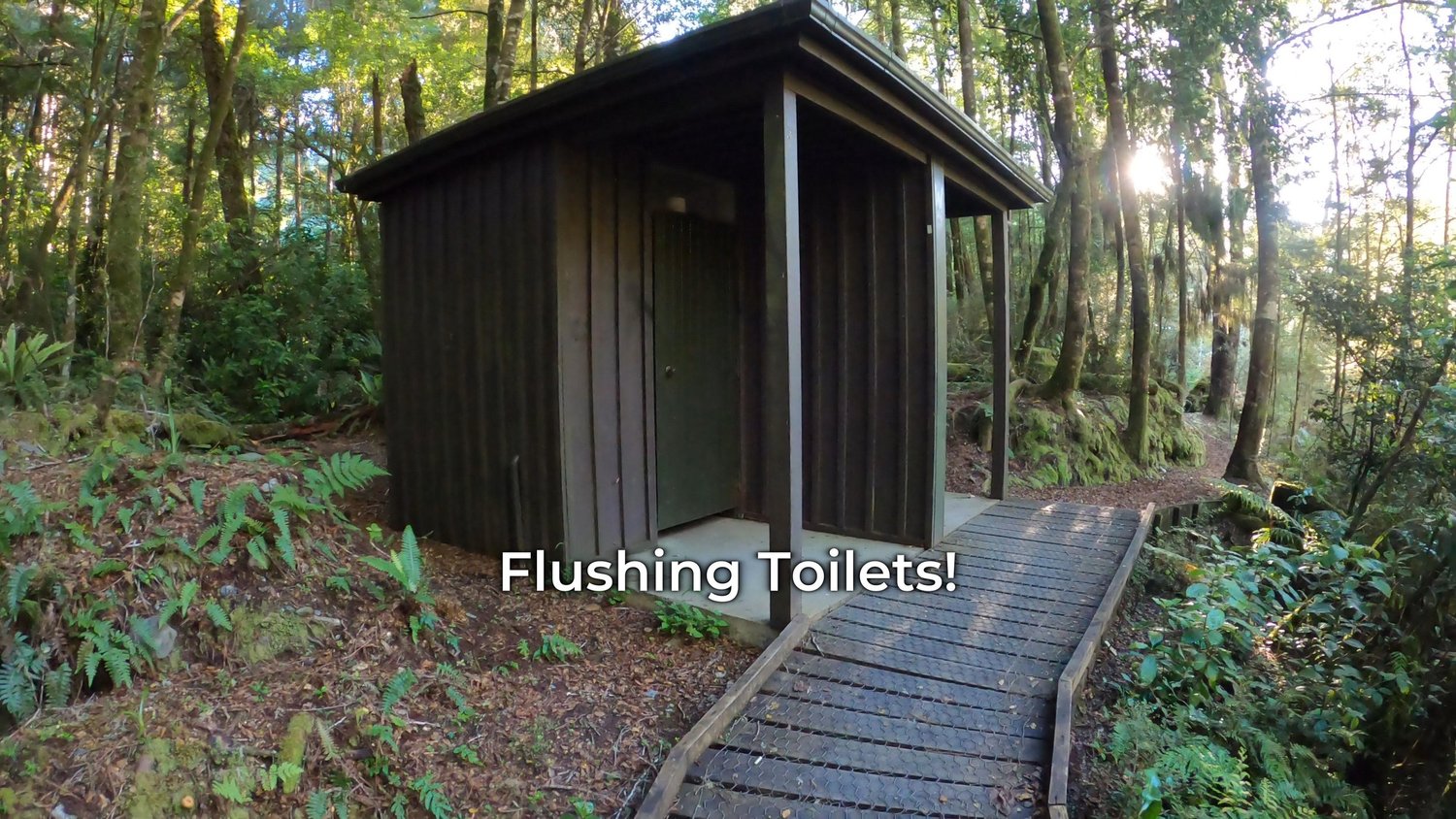 Washroom building at Slab Hut Creek Campsite