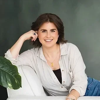 Leah Hoffman, contributor to Maybe Life Hurts