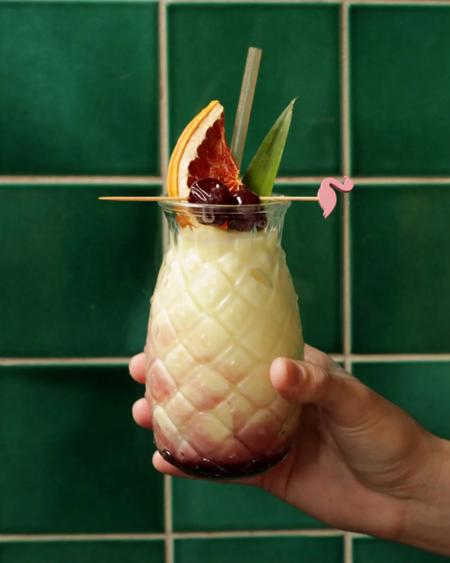 Whether it&rsquo;s with rum or served sin alcohol, our Pi&ntilde;a Colada is a thing of beauty &amp; just outright delicious. 

&iexcl;Ya t&uacute; sabe!

📸 @is.mar.ie