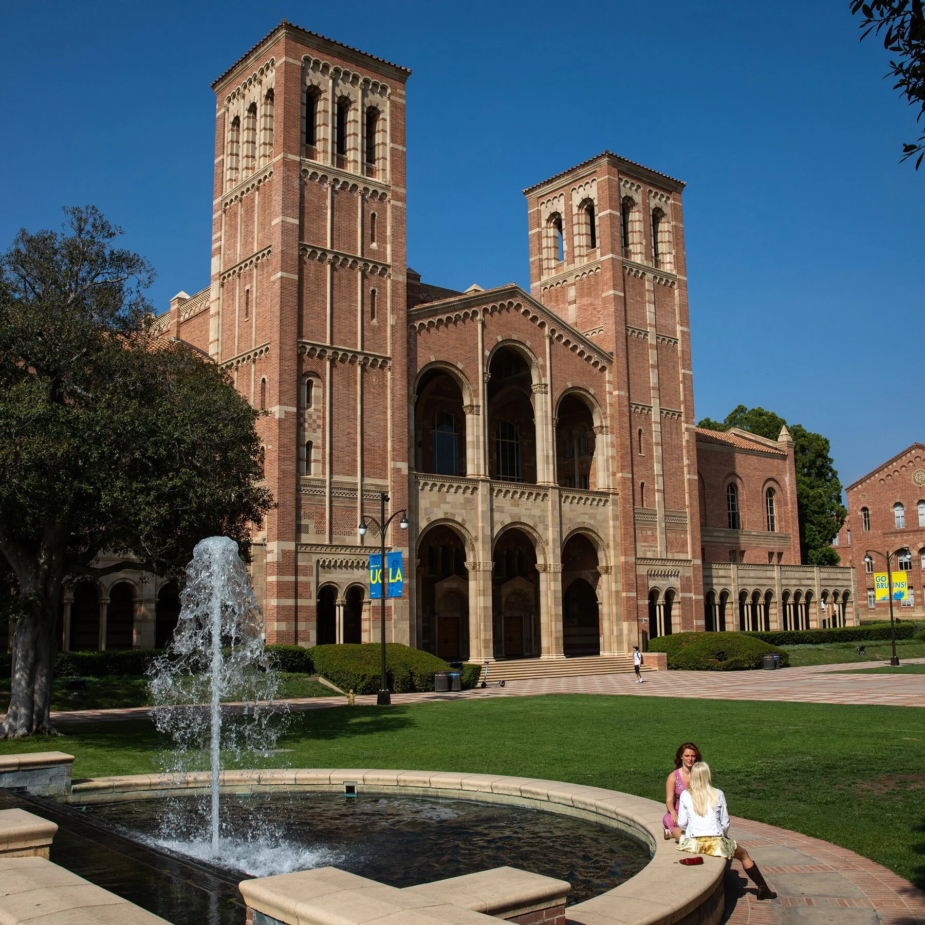 A Four College Tour (6 Hours)