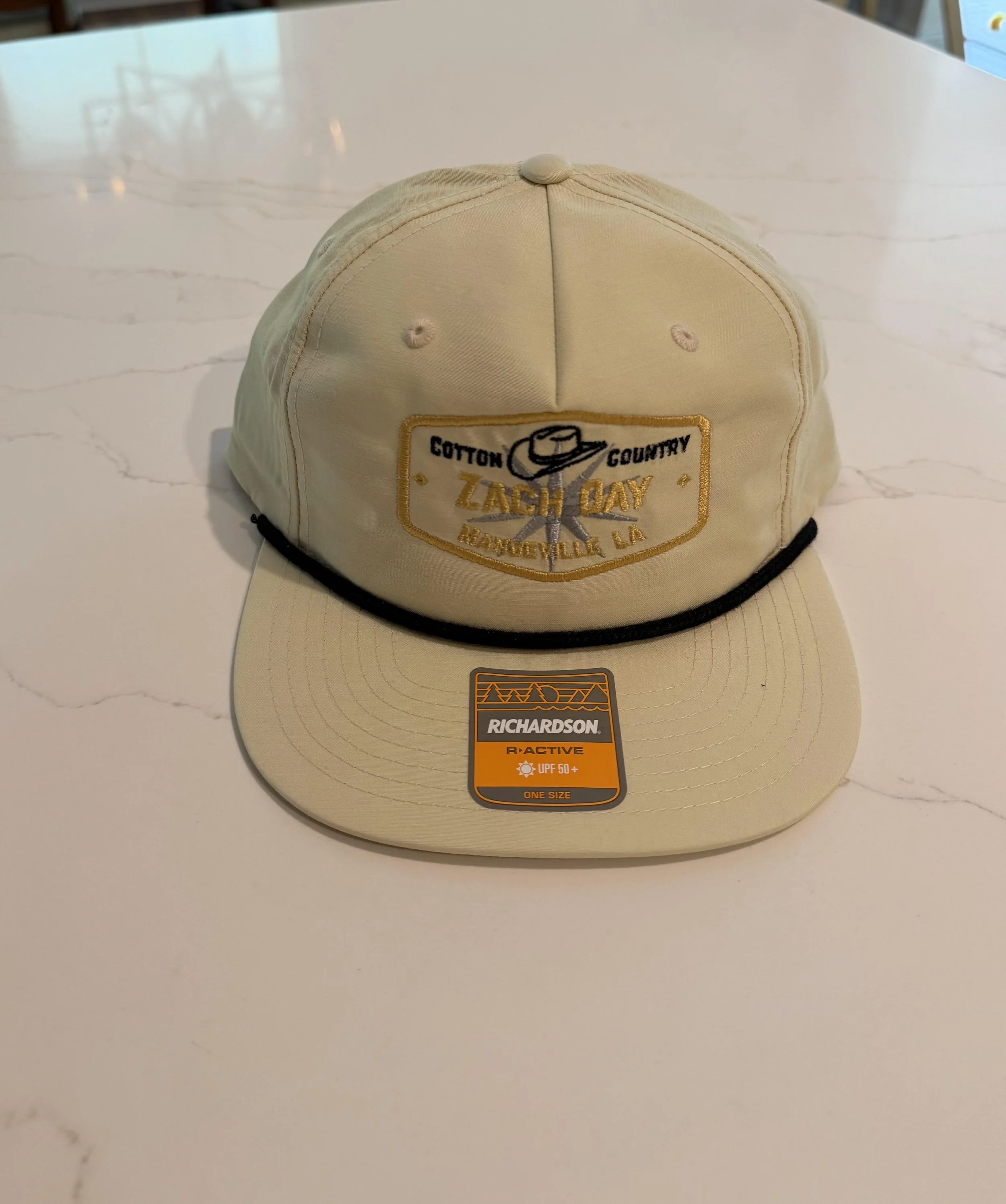 White Zach Day Cap with rope