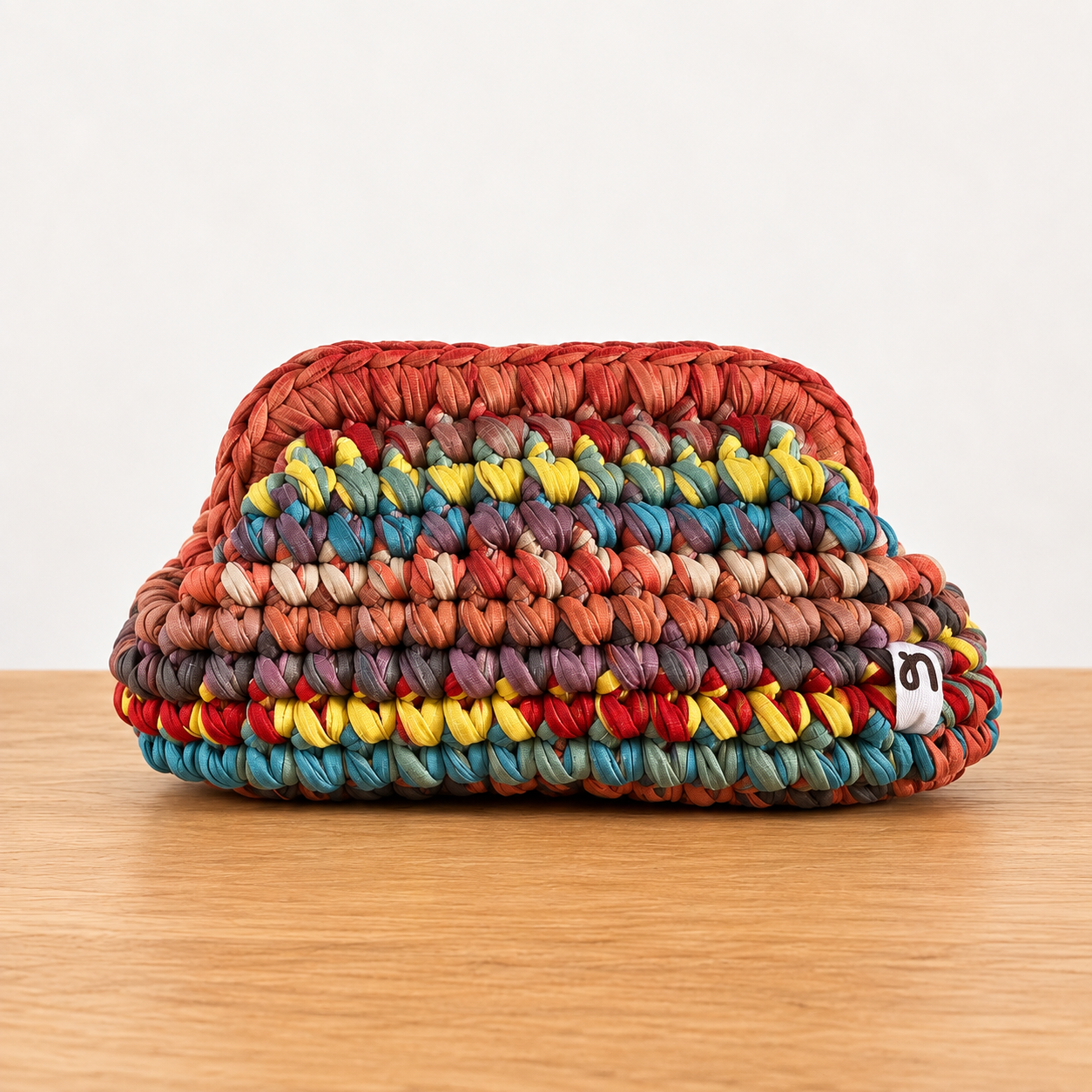 Coriandoli Clutch - 006.png