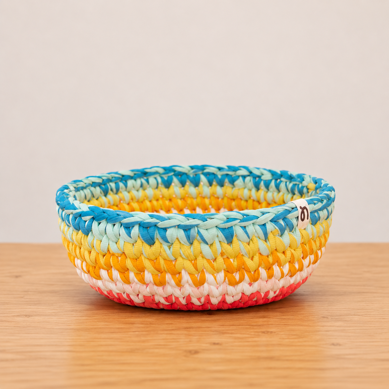 coriandoli - large basket - 002