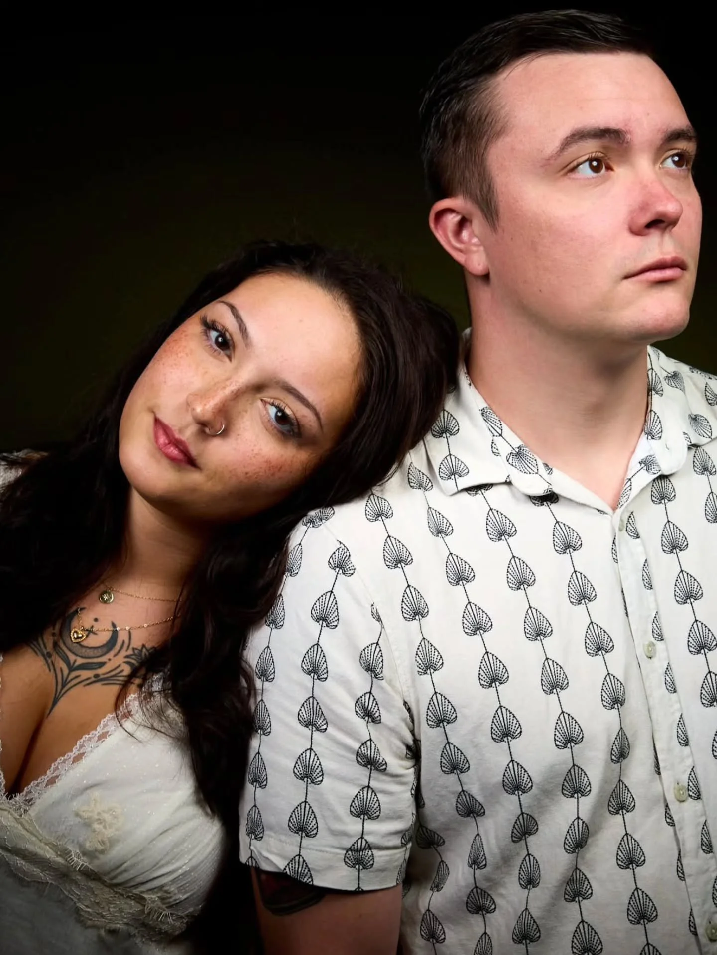 Yes, sometimes I do work with couples.
Featuring @notliketitanic and TJ