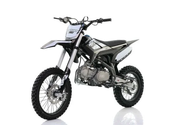 THUNDER 125 BLACK.jpg