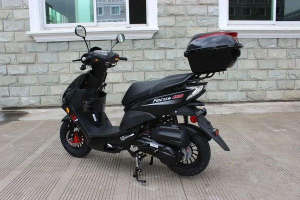 Focus 49cc scooter black.jpg