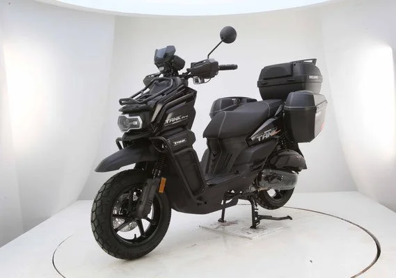 TANK PRO DELUXE 200 BLACK.jpg