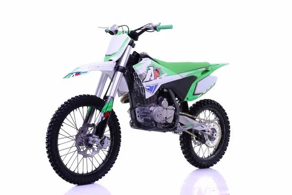 THUNDER 300 GREEN.jpg