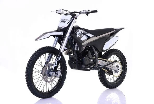 THUNDER 250 BLACK.jpg