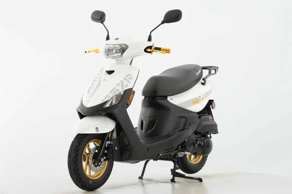 RAZR 200 WHITE.jpg