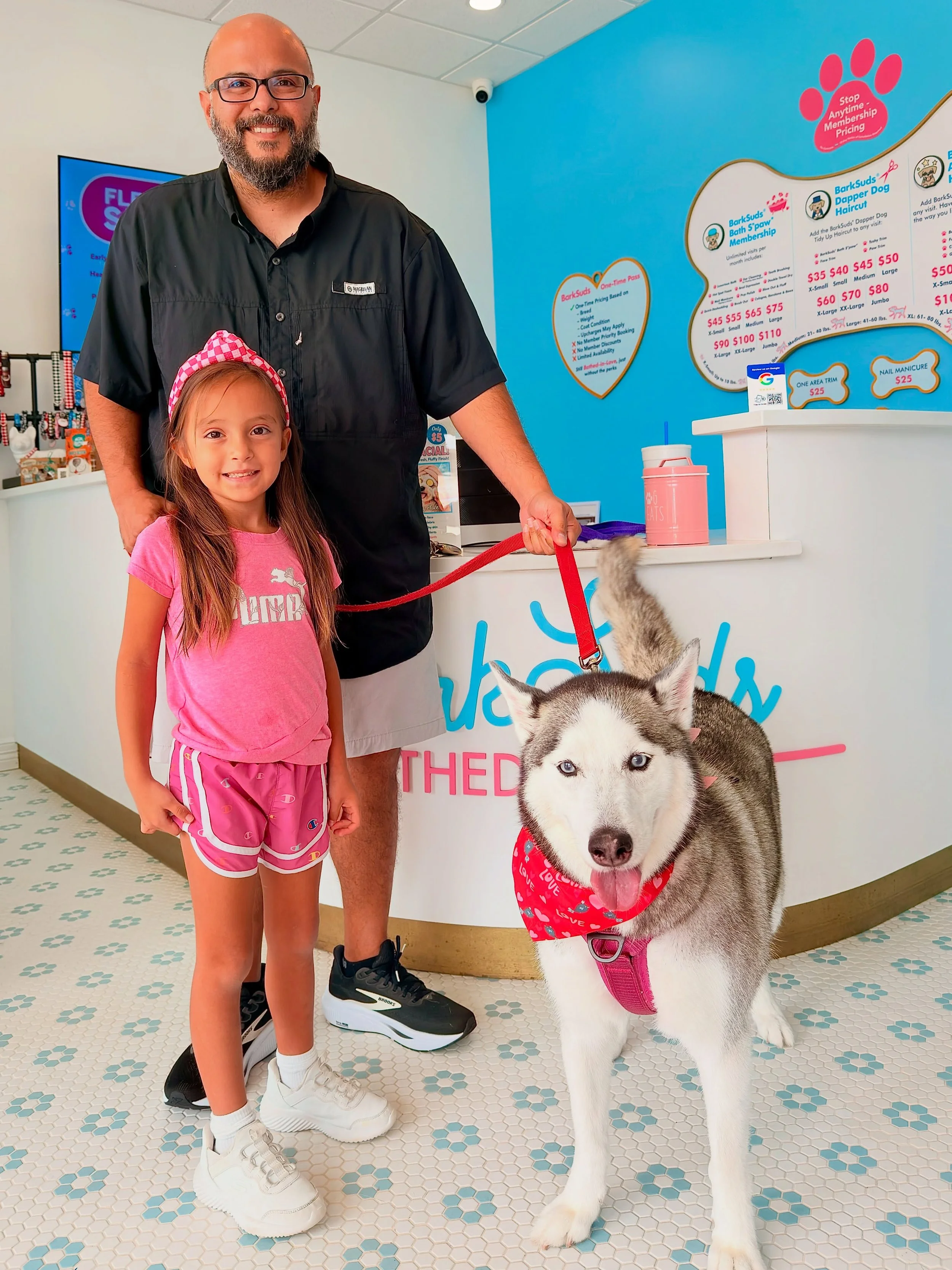 Double post, double the love! 🐾💙

Fresh pup, happy family, and plenty of Bathed in Love energy. 🐶✨

#BarkSuds #BathedInLove #SugarLandTX #HappyPups #doggrooming