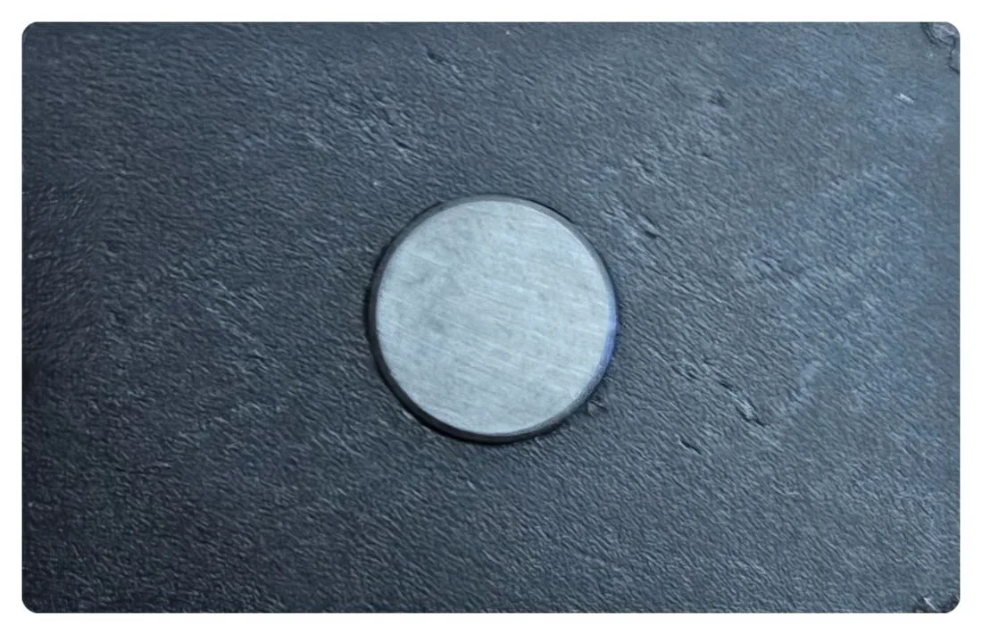 magnet-back.jpg