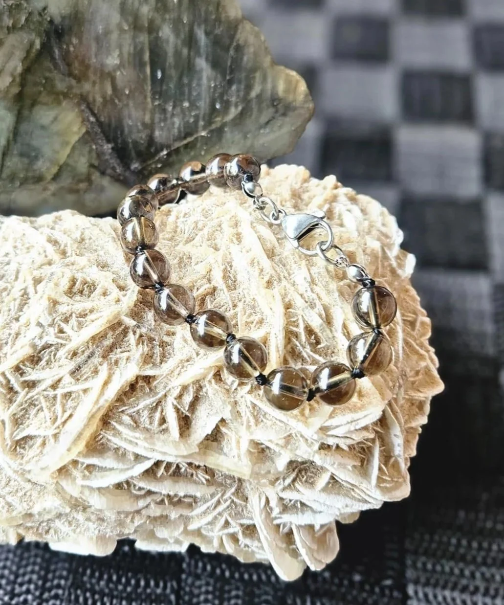 Smoky-Quartz-_-8-mm_2.jpg