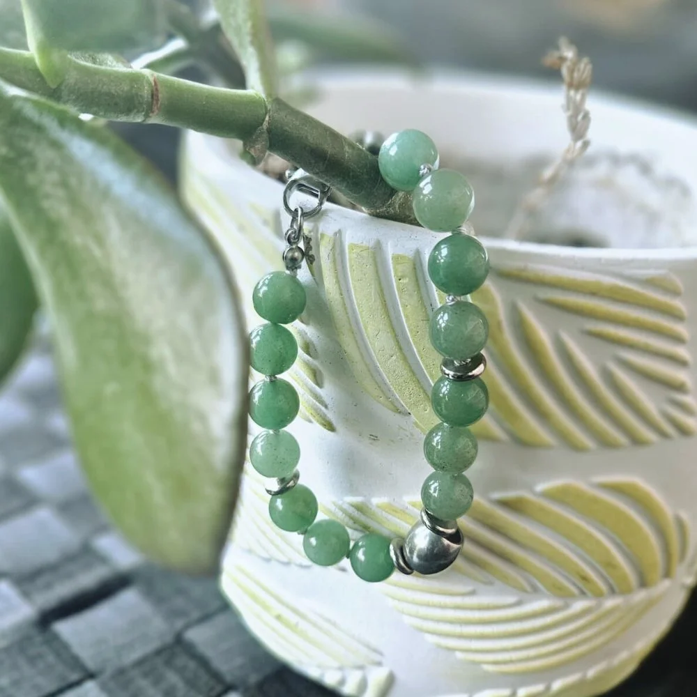 Green-Aventurine-10-mm-with-Stainless-Steel-Baryl-Accents-Stone-of-Opportunity_2.jpg