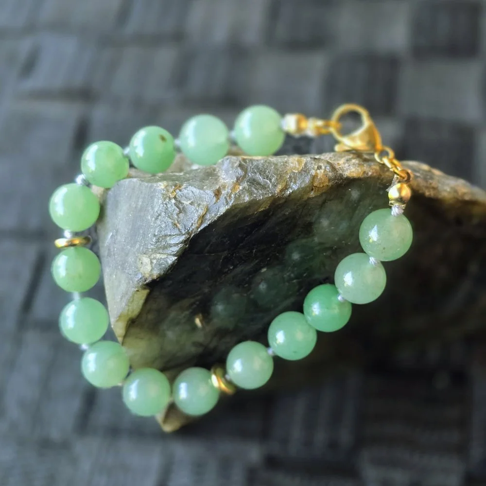 Green-Aventurine-10-mm-with-Stainless-Steel-Accents-Stone-of-Opportunity_2.jpg