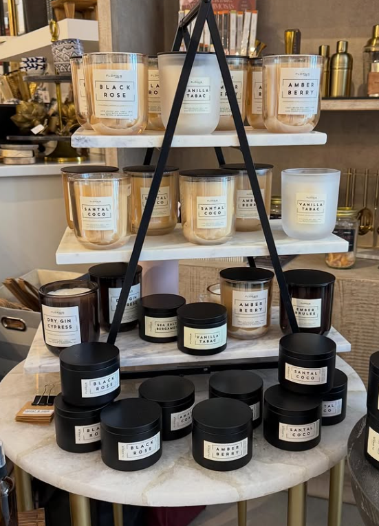 Florais luxury hand-poured candle display
