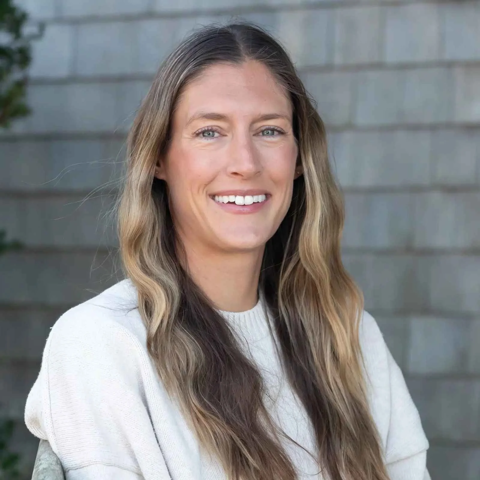 Kara Titone, Co-Chair