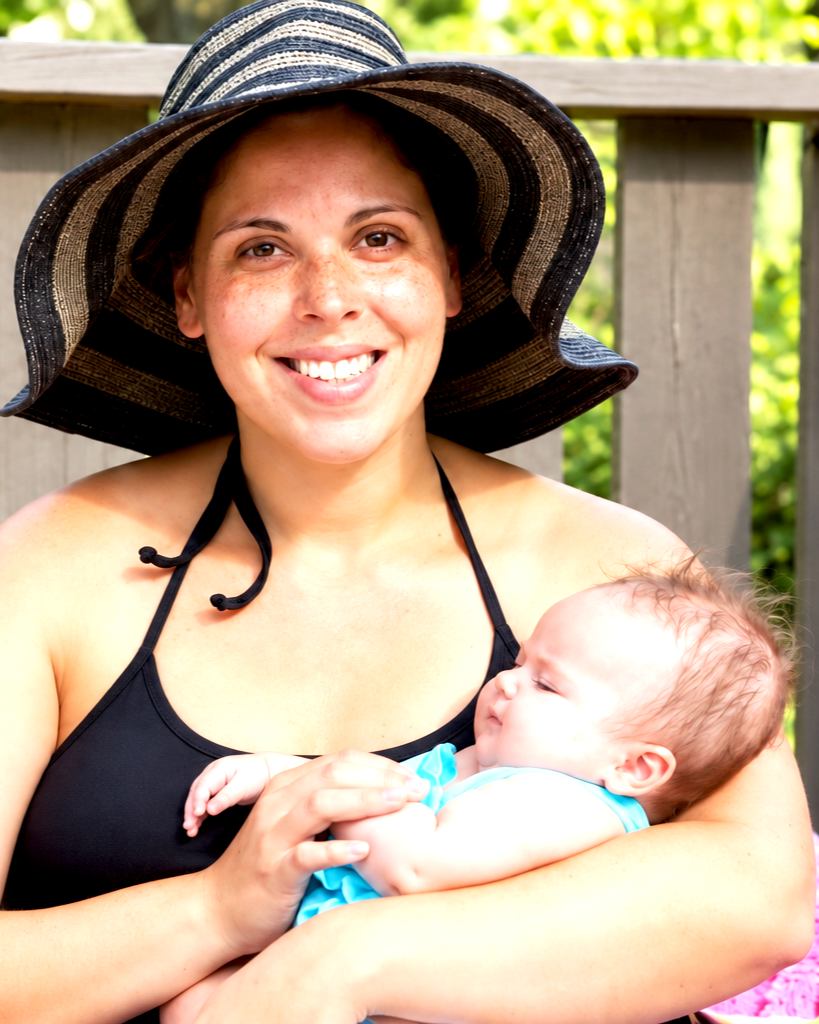 02+DOULA+-+mother+and+baby.png