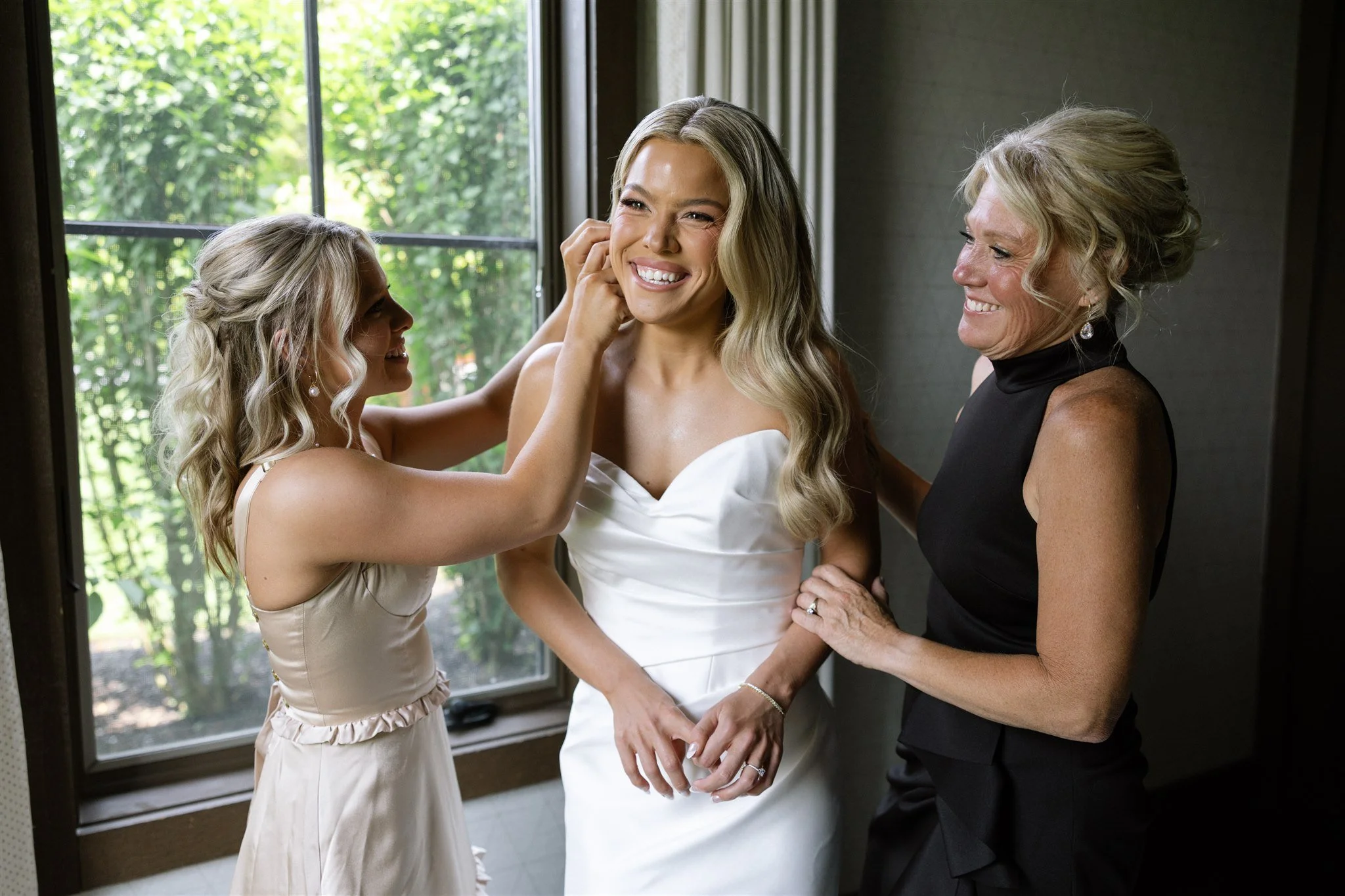 The Ellisons_Getting-Ready-89.jpg