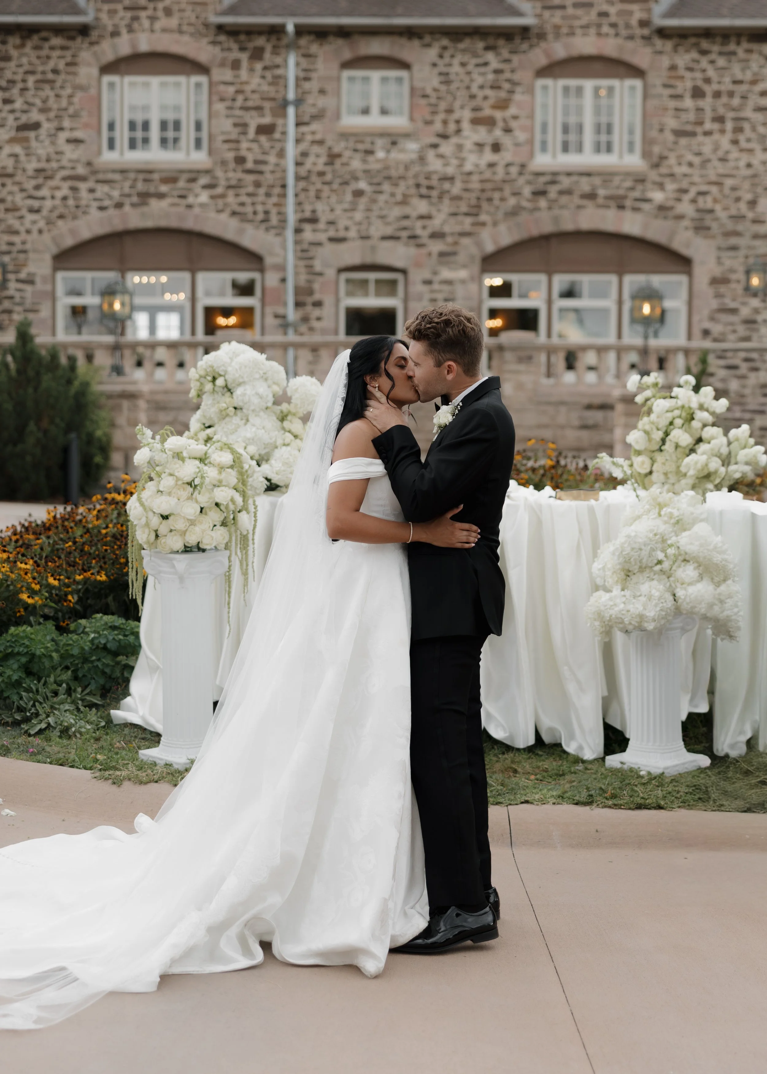 HighlandsRanchMansionDenver-WildThistlePhoto-OklahomaWeddingPhotographer-3421.jpg
