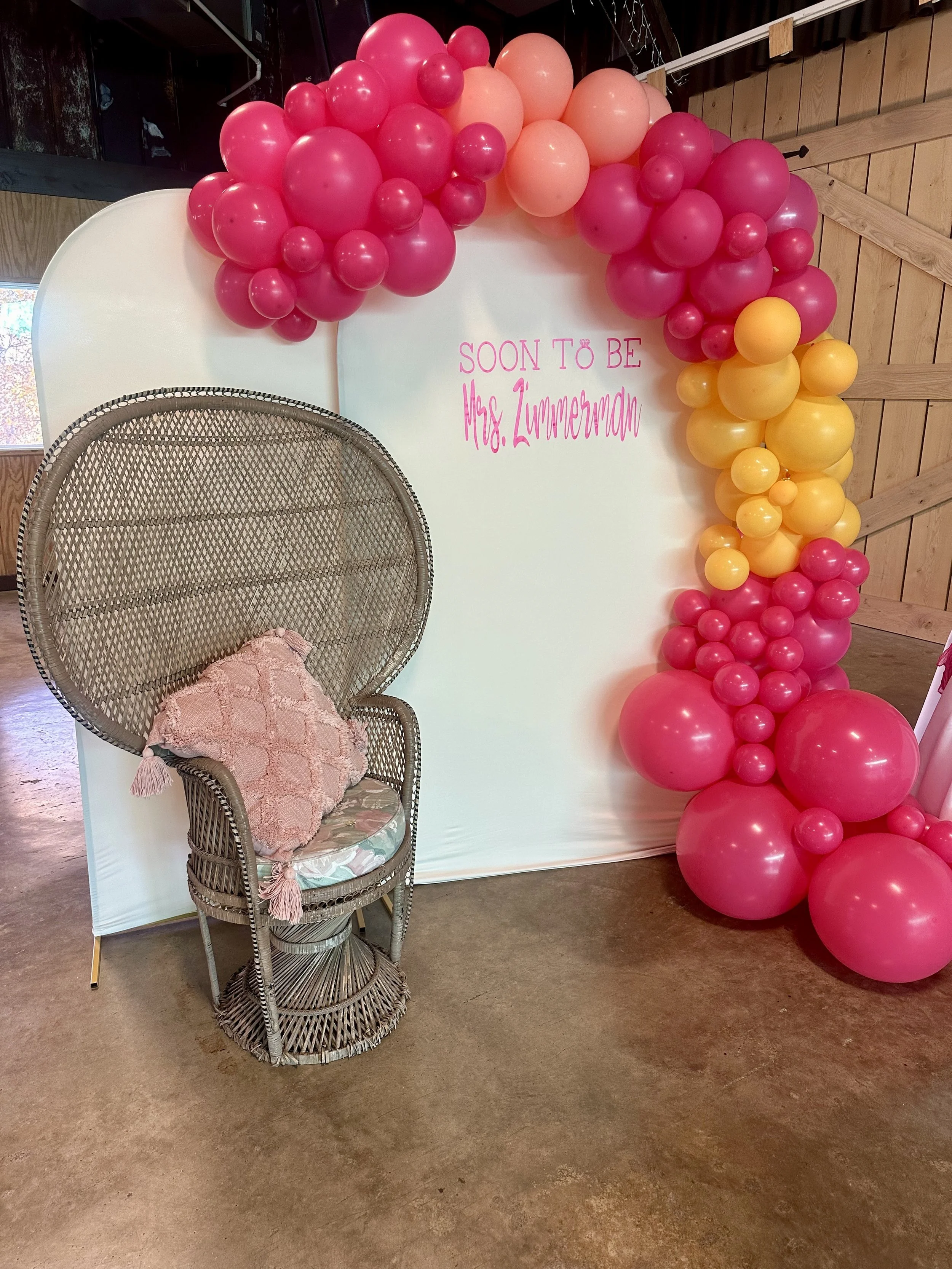 Gold Arch Backdrop Set