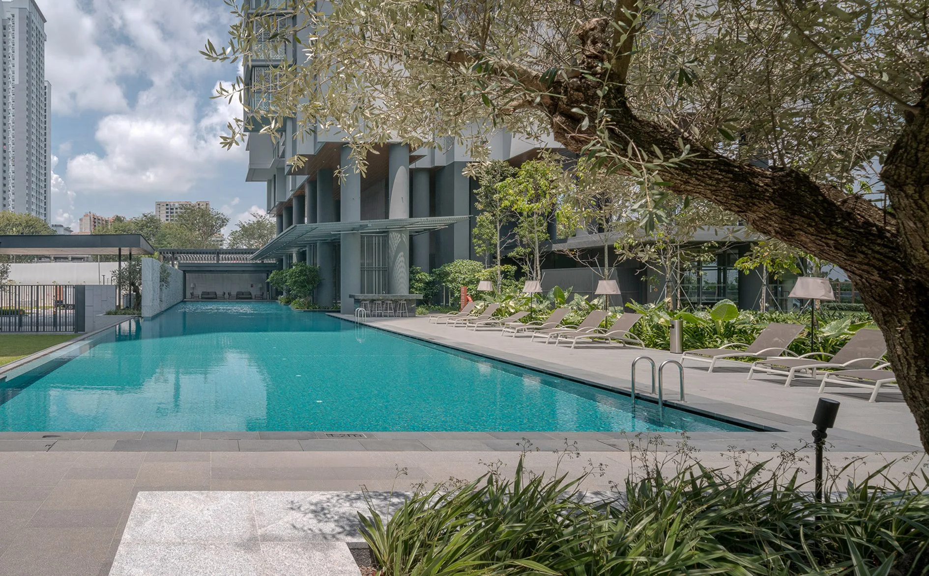 ONE HOLLAND VILLAGE RESIDENCES