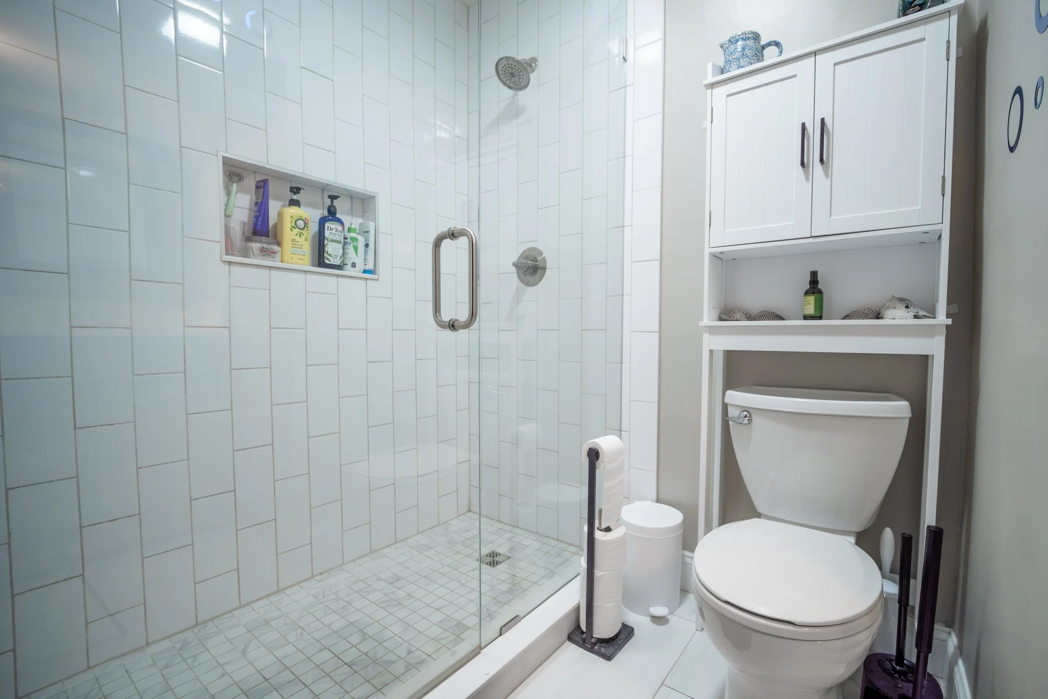 Bathroom 3.jpg