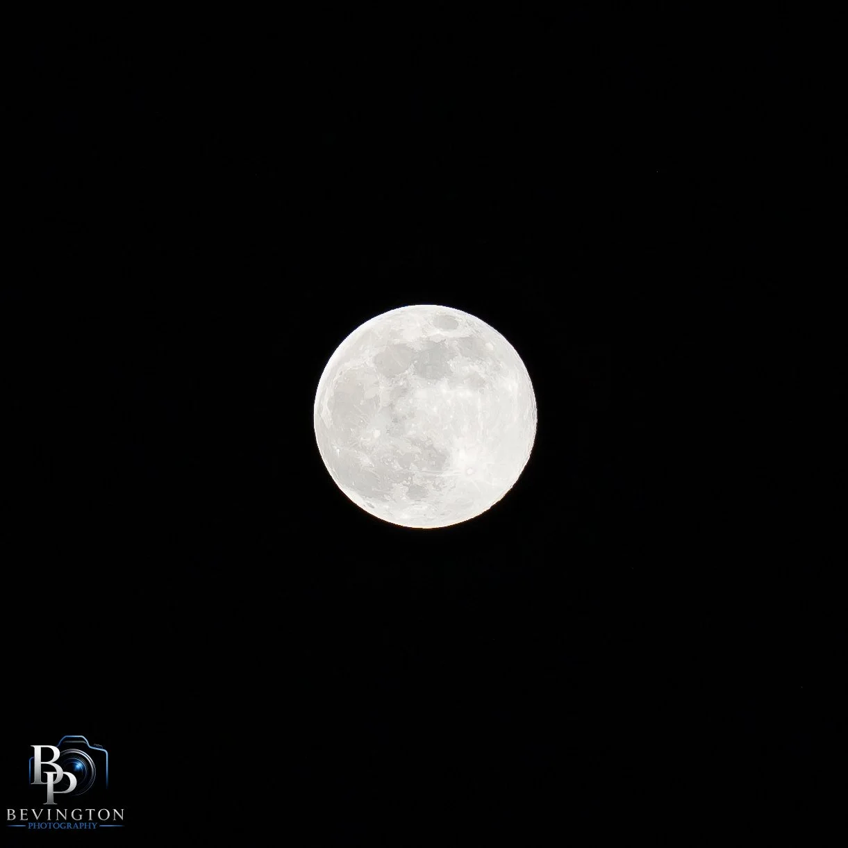 Full Moon, Az '26