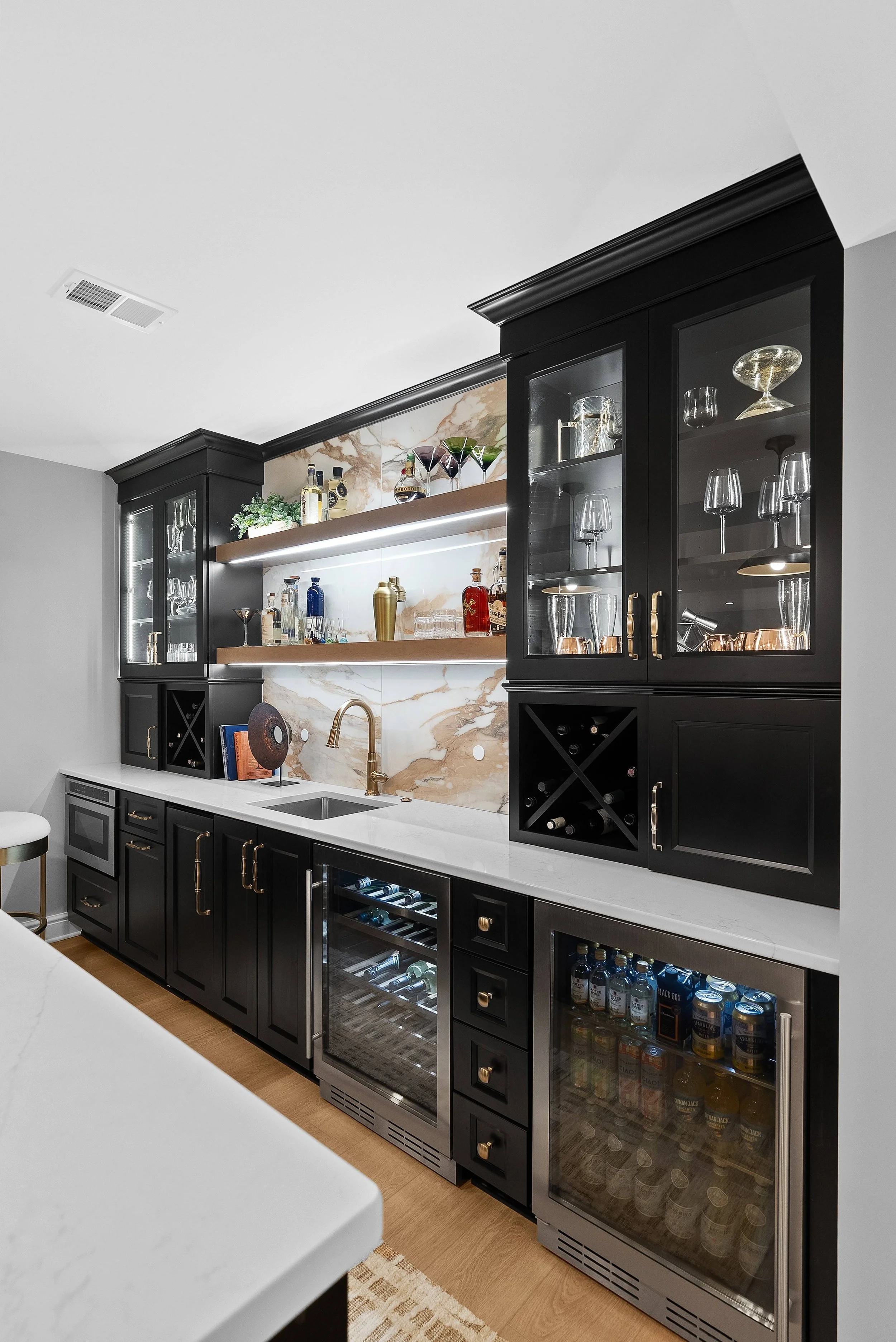 Basement Remodel Pittsburg_Bar 8.jpg