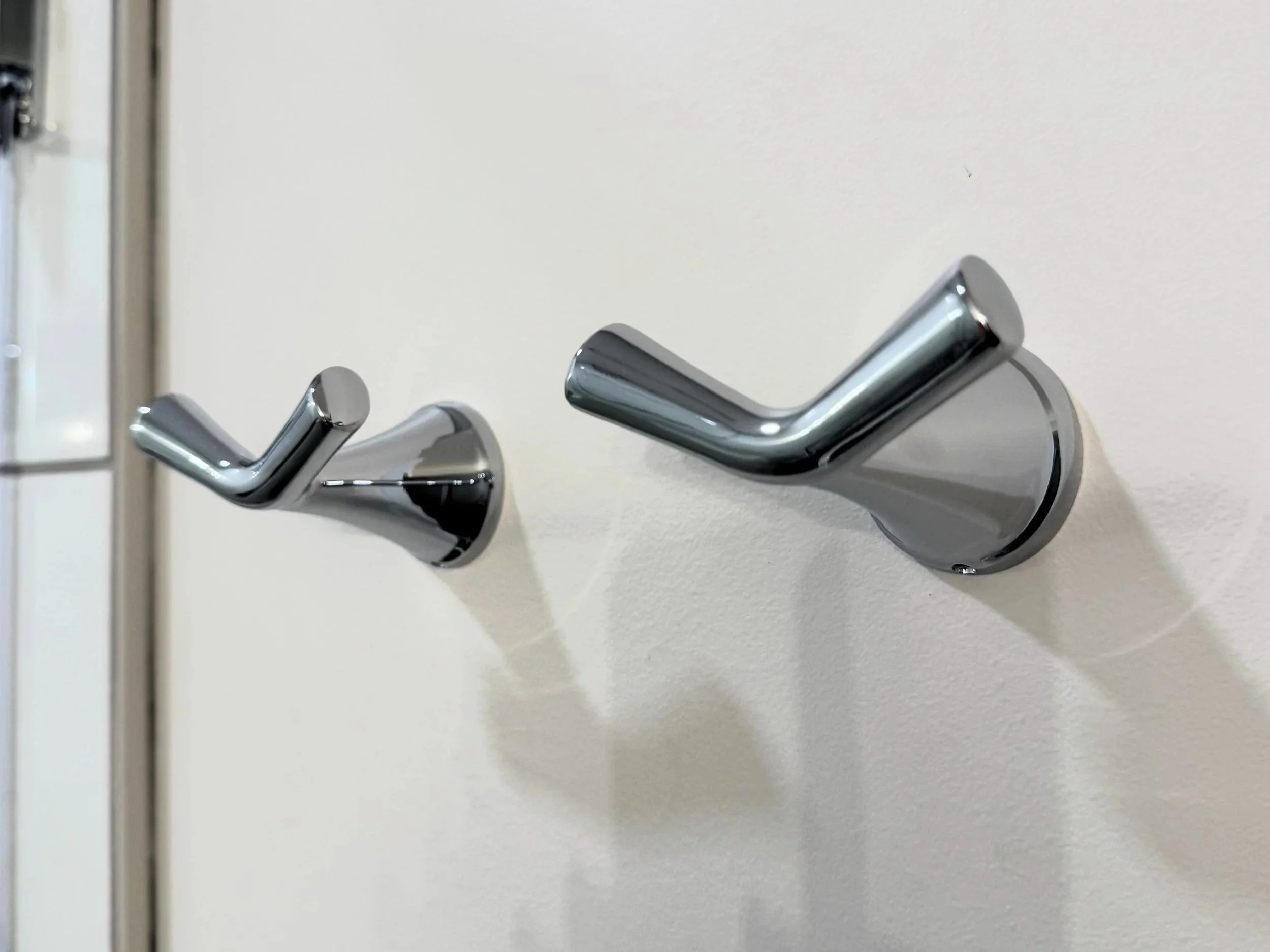 Modern+Bathroom+Renovation+by+Bespoke+Kitchens+and+Baths+in+Sewickley%2C+PA+%2815%29.jpg