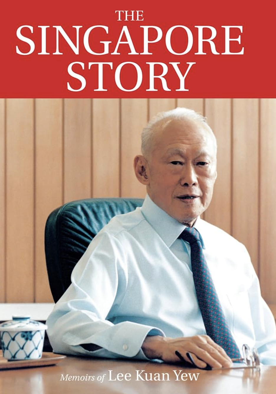 Cover of The Singapore Story: Memoirs of Lee Kuan Yew, recounting Singapore’s path toward independence and its early political development.