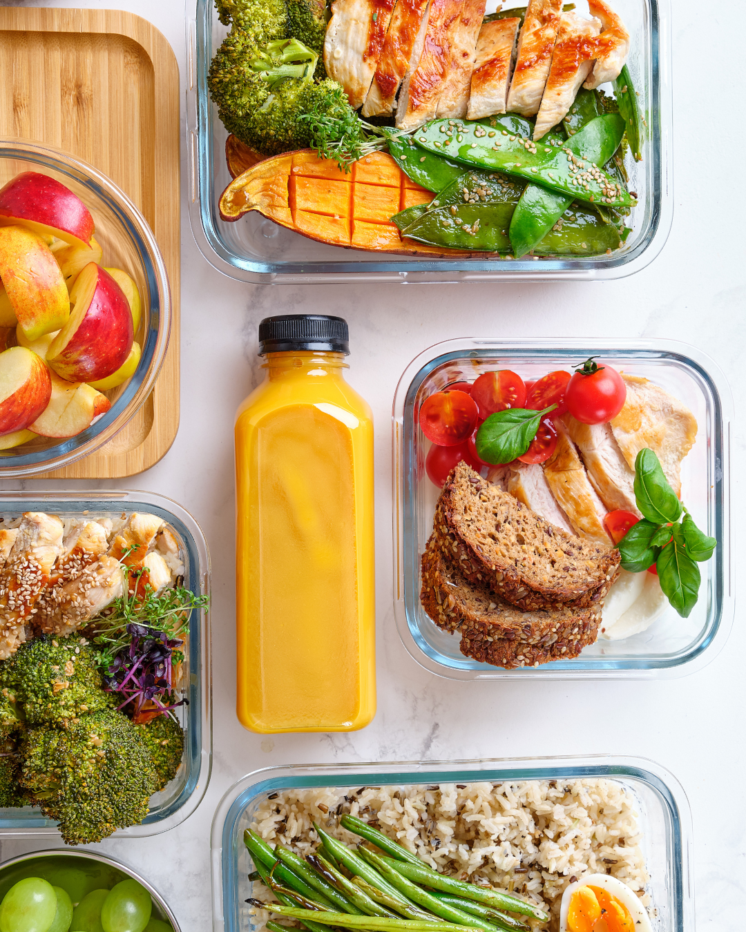 Food storage containers for leftovers and ingredients.
