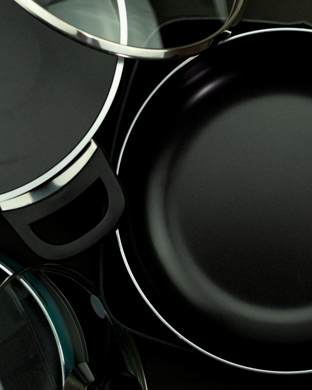 Cookware for everyday stovetop cooking and meal preparation.
