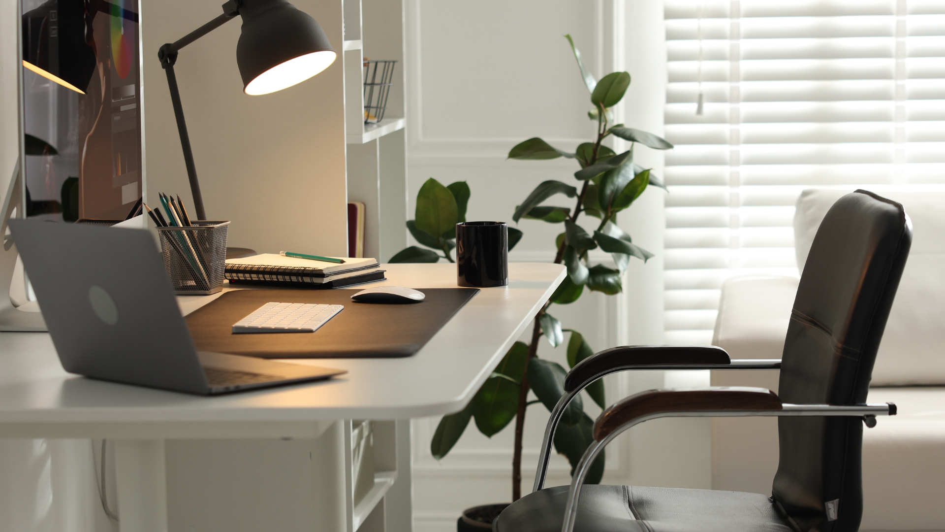 A Home Office That Feels Comfortable to Work In