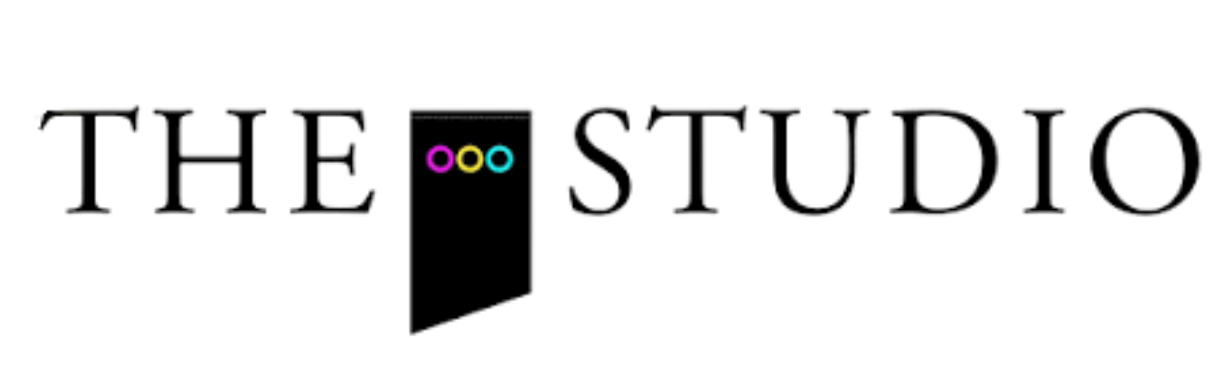 Logo von The Studio Kaffee von Ringier - Das schwarze Bild zeigt das Logo der Olympischen Spiele mit den fünf Ringen in den Farben lila, gelb, cyan, schwarz und rot, sowie die Begriffe »Olympic Games Paris 2024«. Der Text ist in weiß geschrieben.