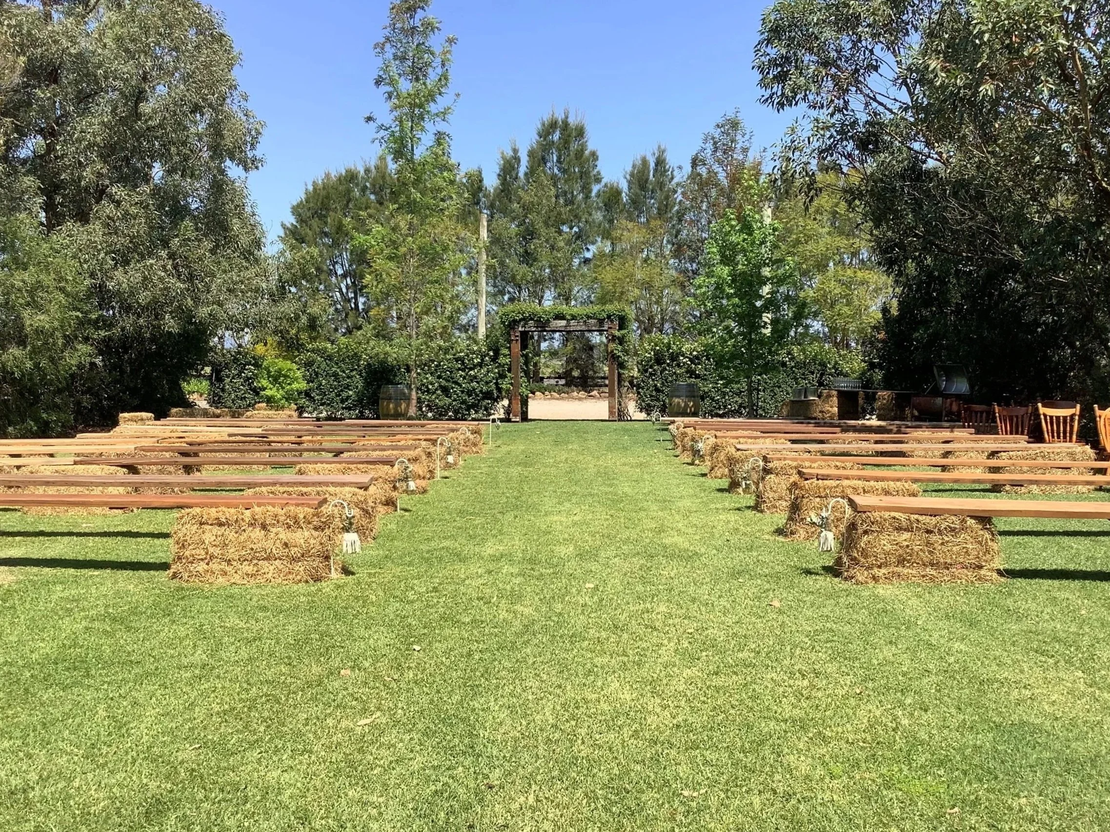 ceremony+site+_+outdoors.jpg