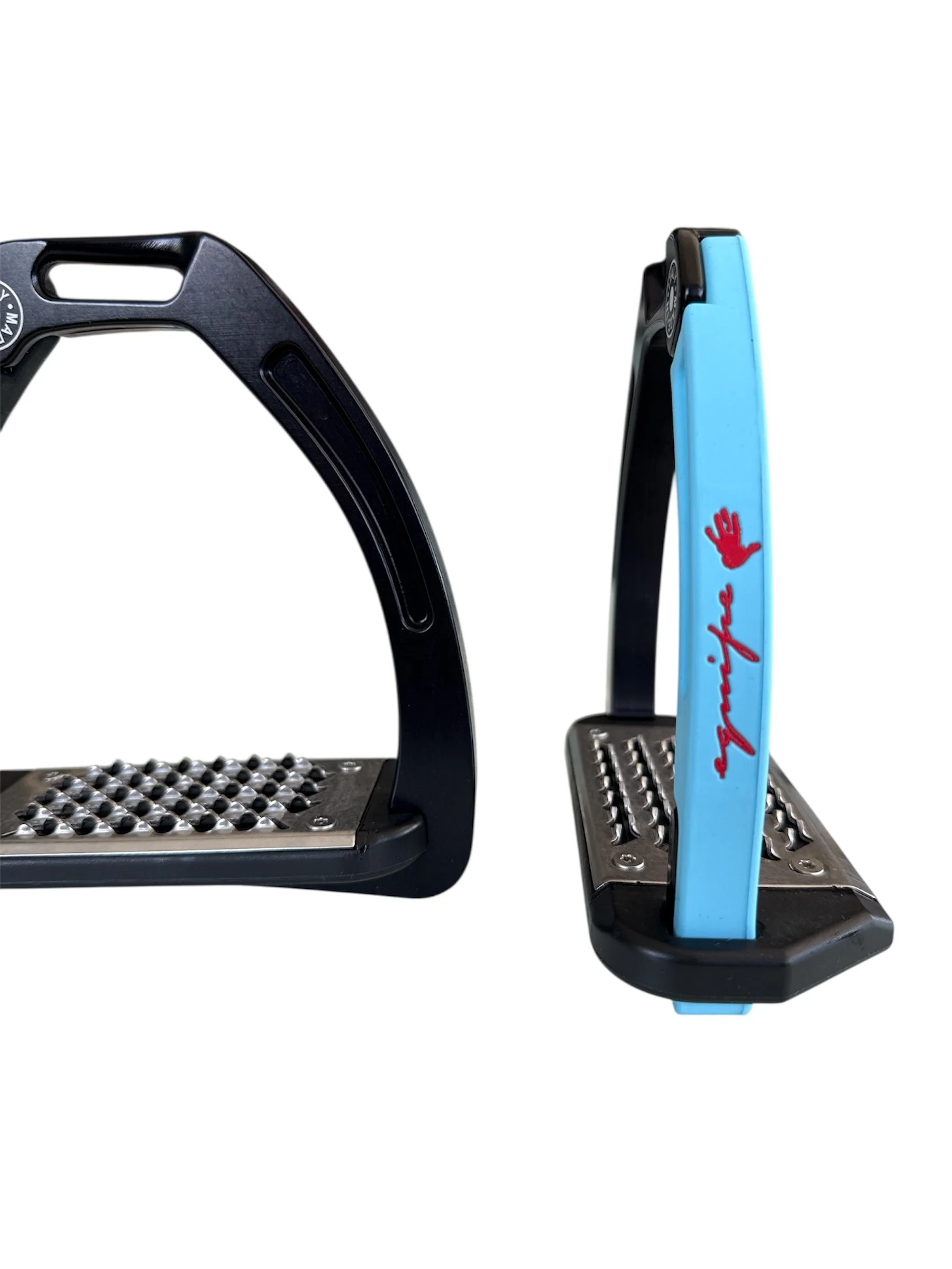 NYLON-BALANCED-SAFETY-STIRRUP-LYSEBLA-1.jpg