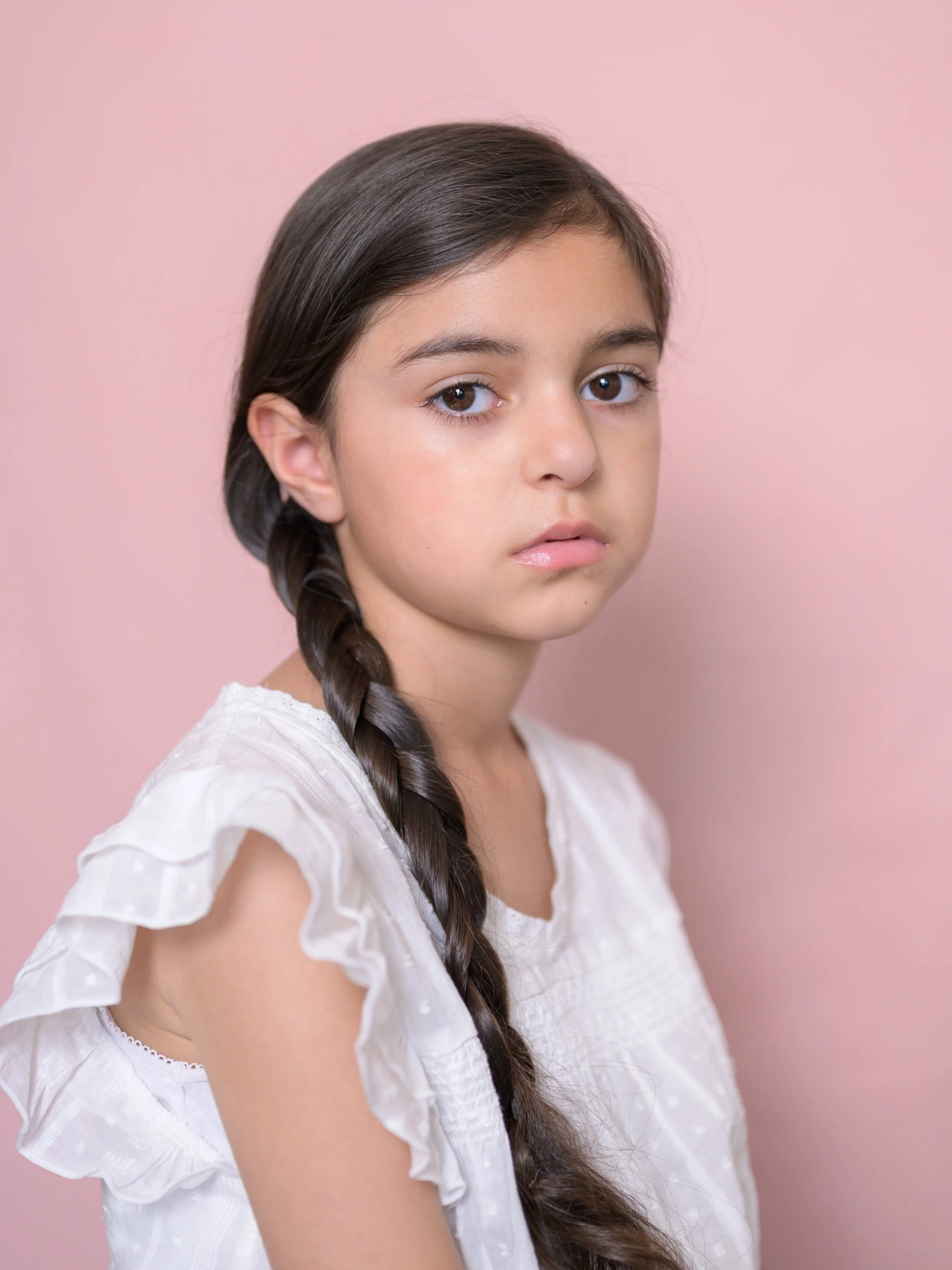 Fresh new headshots! Light, bright tones made just for those lovely summer vibes