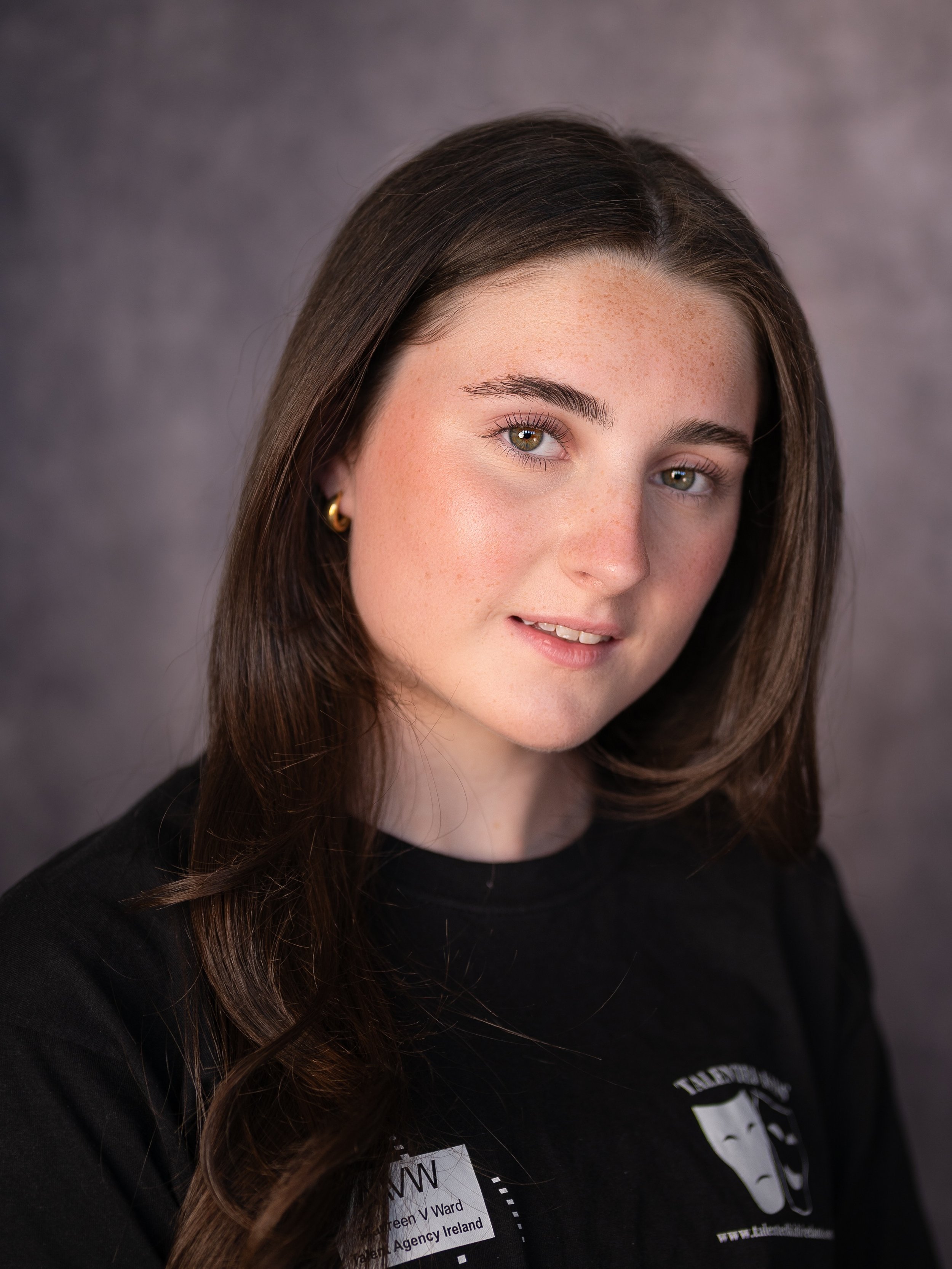 Lucie 💫

New headshots