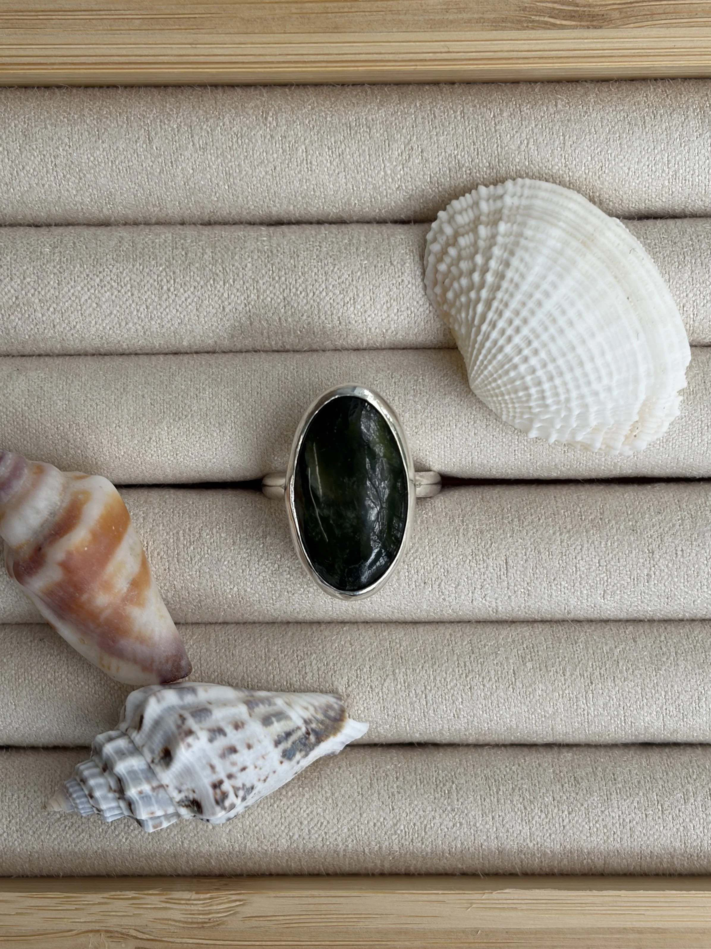 jadeite burma ring