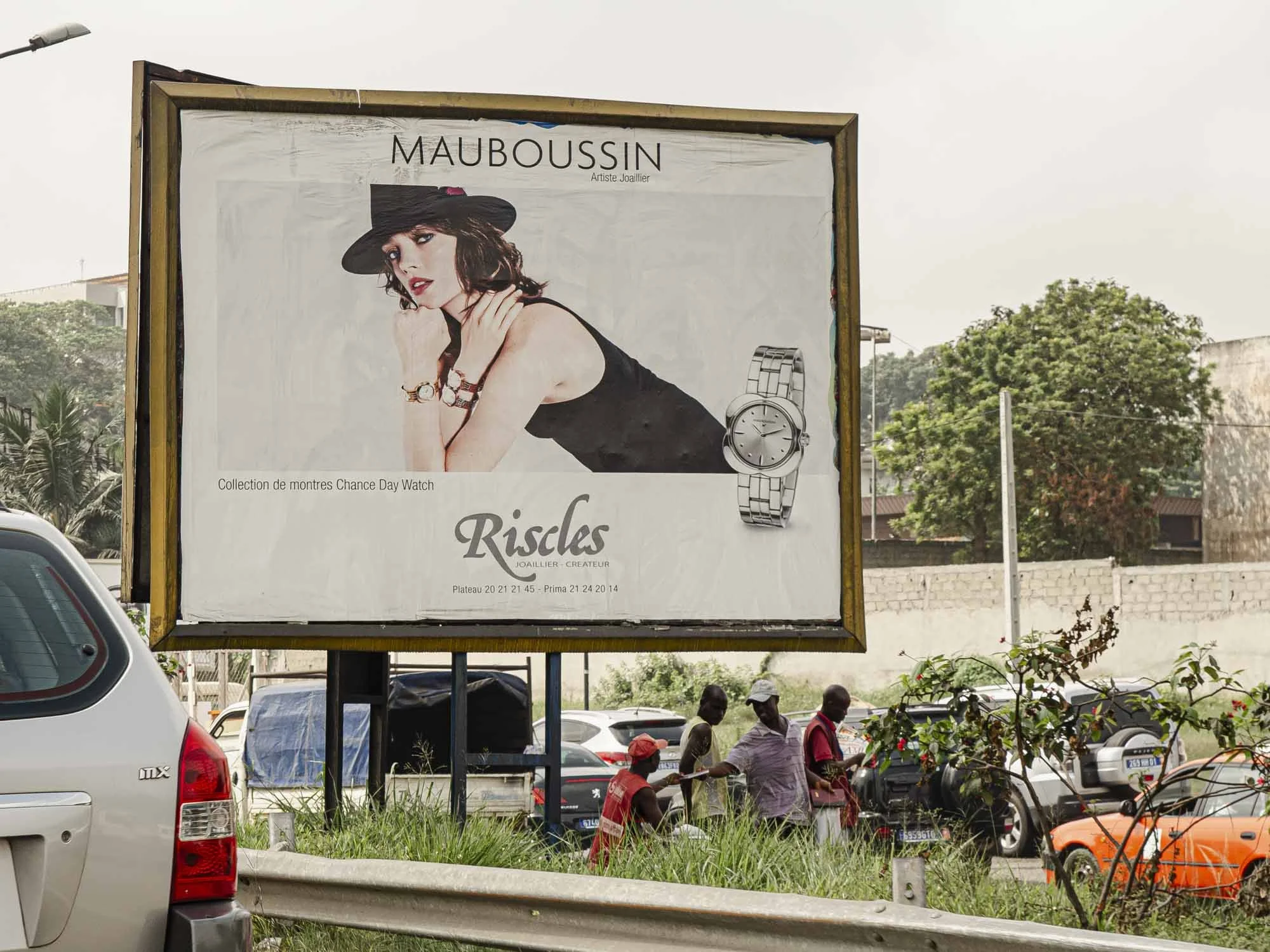 Dissonances dans les rues d’Abidjan © Catherine Lin 2020 (extrait)