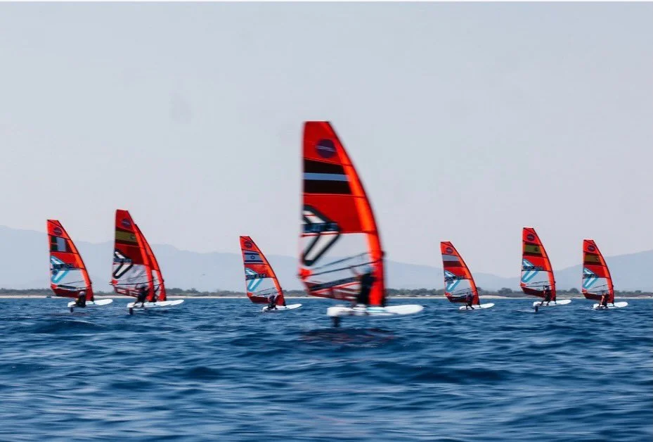 Only a few days to go!🔥🌊 
Getting ready to race in the iQFOiL Games 3 - U17/U19 at Engadinwind in Silvaplana, Switzerland! 
Excited to be back on the start line and give it my best!💨🤙
Photo: @sailingenergy @iqfoilclass 
#iQFOiL #iQFOiLYouth #U17 