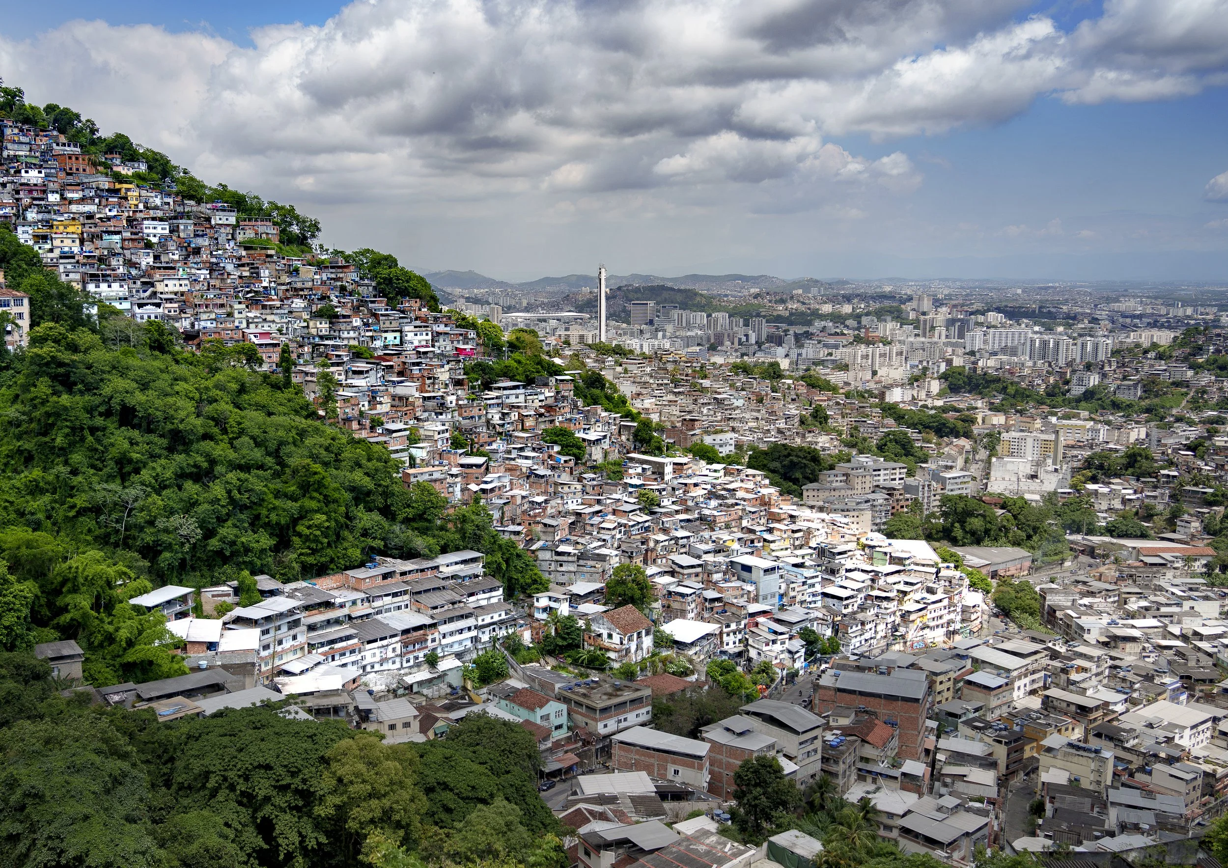 ENCOUNTERS:"A Tapestry of Hillside Lives" | Rio de Janeiro, Brazil