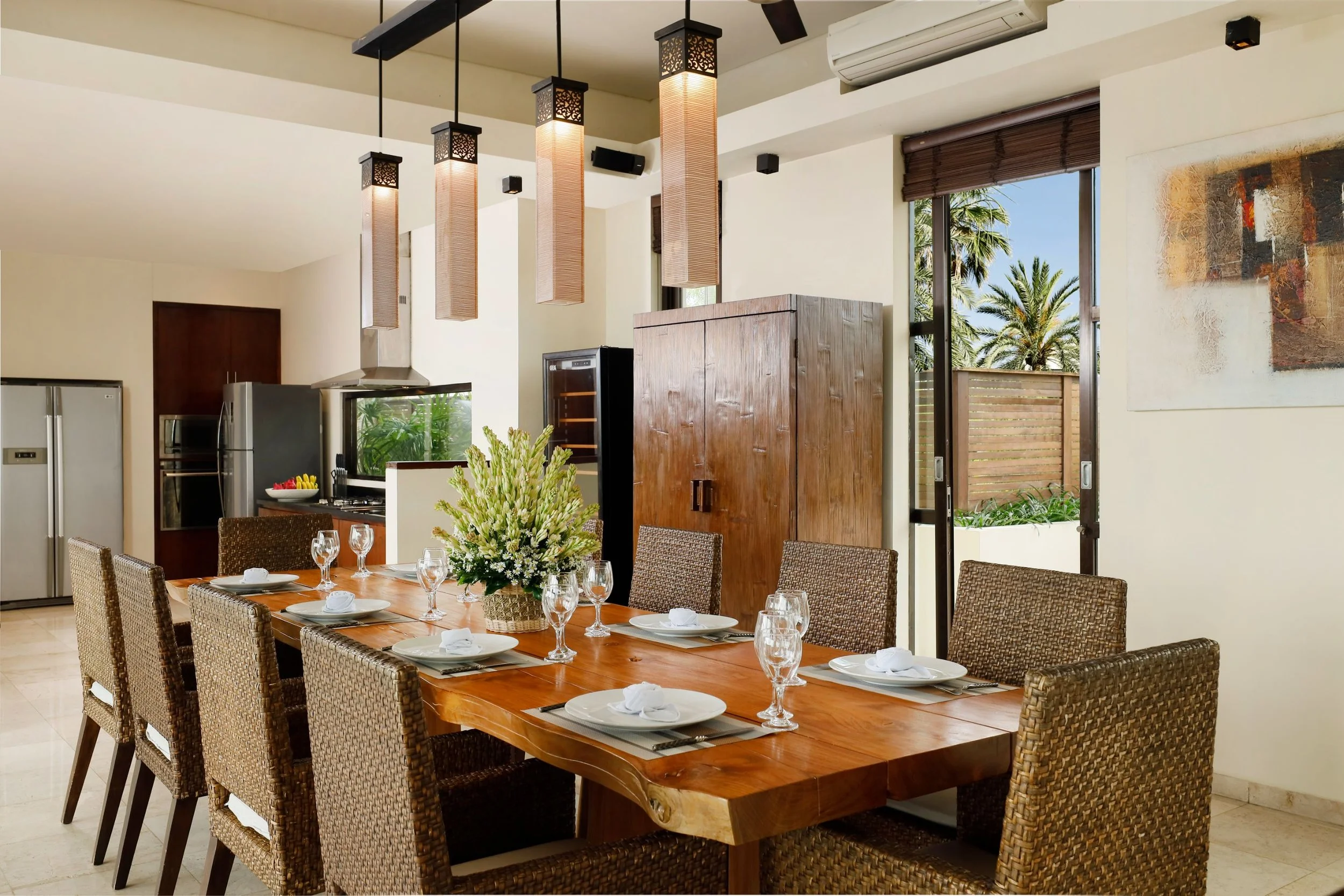 VillaJamalu_Bali_18_DiningArea.jpg