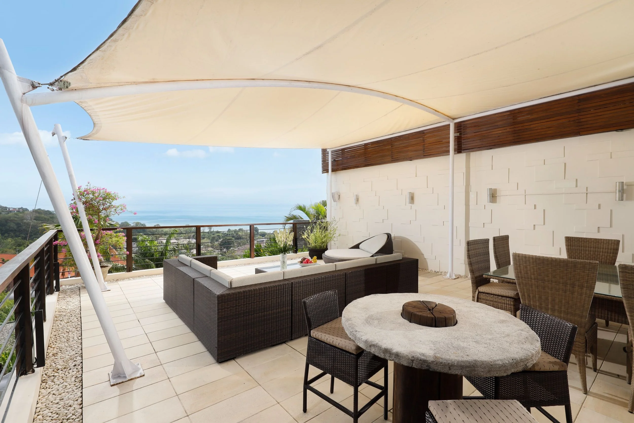 VillaJamalu_Bali_15_OutdoorLoungeDining.jpg