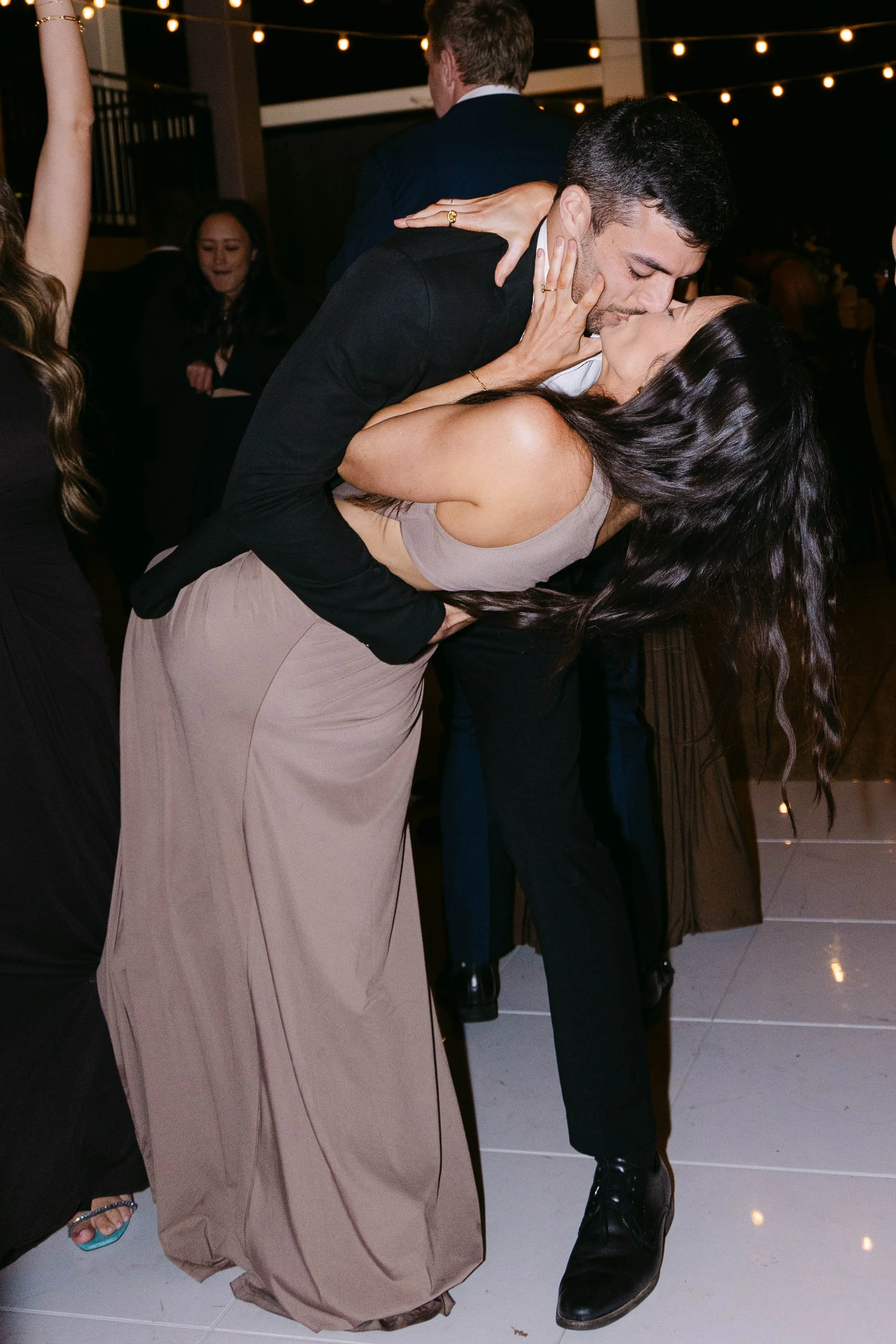 ZOE & WILL - RECEPTION-158.jpg