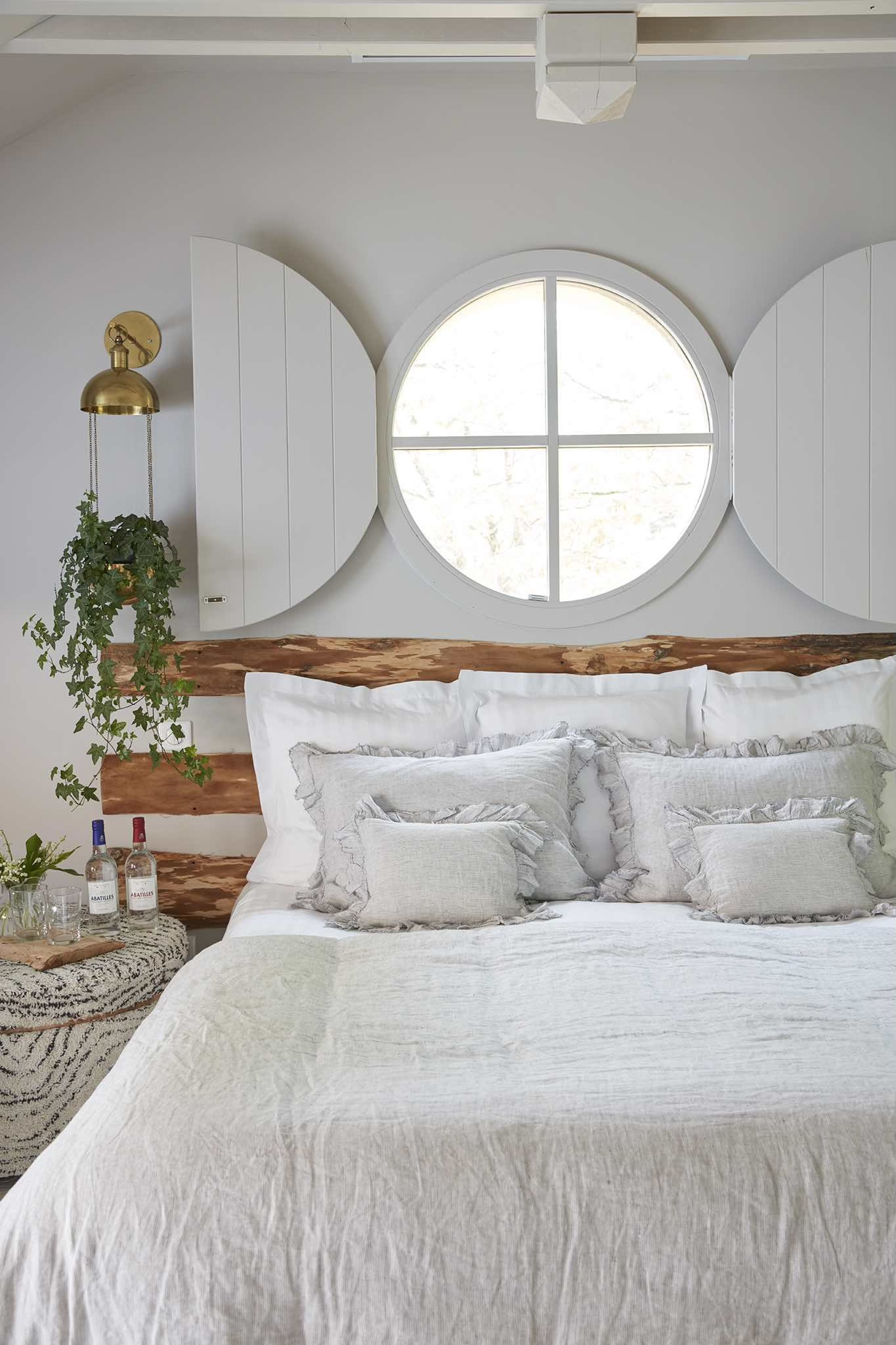 Raba - Créer quelques chambres pour oublier le jardin.